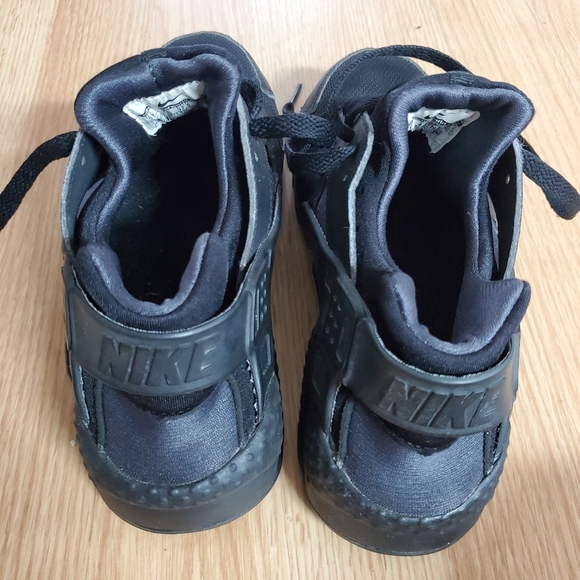 NIKE Huarache Run - Picture 4 of 5